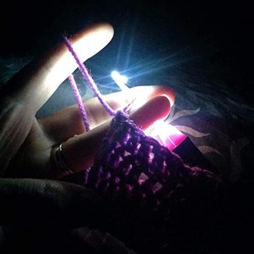 Crochet Hook Light up+ Akozon 1 pcs Led Light Up Crochet Hook Knitting Needles Weave Sewing Tool Accessories (2.5mm)