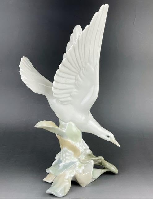 Amazon.co.jp: LLRADRO リヤドロ キジバト 鳥 鳩 ハト フィギュリン