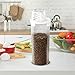 Contenedor de comida para mascotas Imagen de Contenedor de comida para mascotas