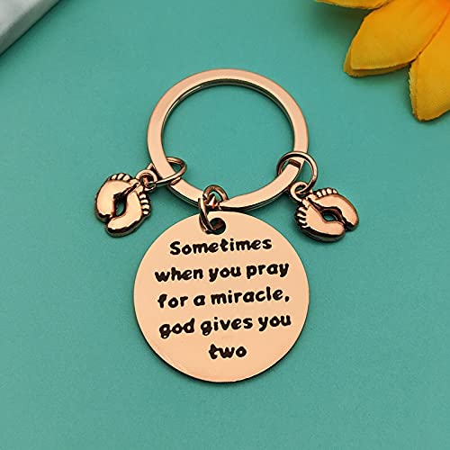 New Mommy Gift for Women Keychain Congratulation Mom to Be Present Twins Jewelry Pregnancy Announcement Keyring Baby Announcement Gift First Time Mom Present Mother's Day Key Chain