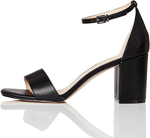 Riemchenpumps der Marke find.