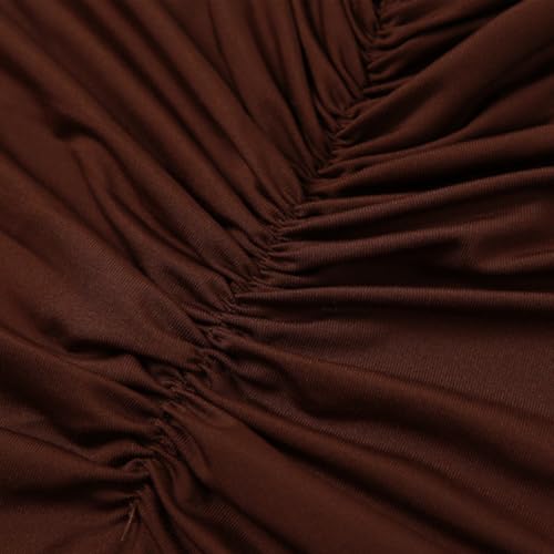 Vestido de alta costura con espalda abierta y corte sirena minimalista 7