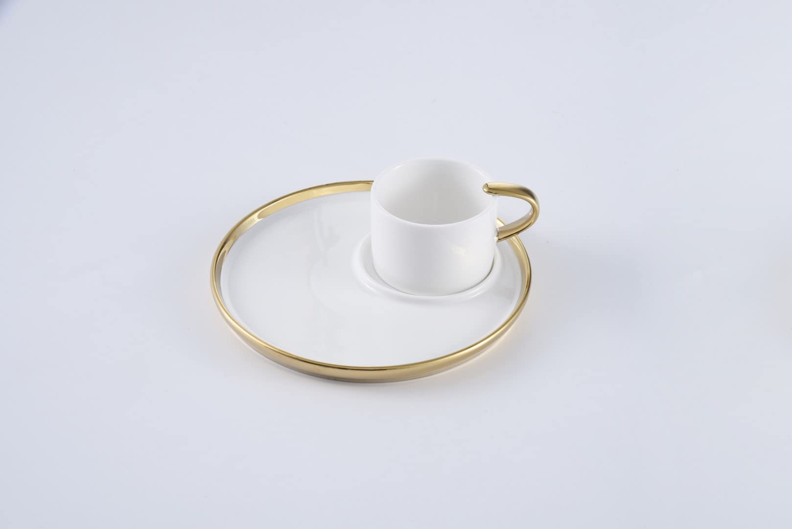 Pampa Bay For Coffee Lovers - Taza y plato de porcelana chapada en titanio, 6,3 x 16,5 cm