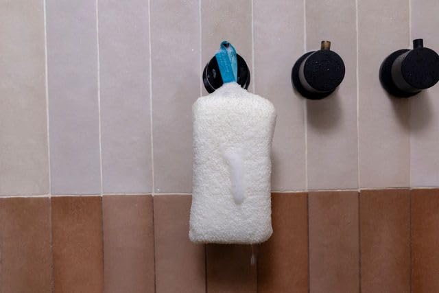 DAILY CONCEPTS Soy-Based Organic Cotton Body Scrubber