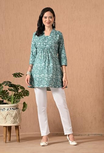 Image of Amazon Brand - Tavasya Women Ethnic Printed V-Neck Cotton Short A-line Kurta | Stylish Casual Everyday Office Top | 3 /4th Sleeve | Regular Fit