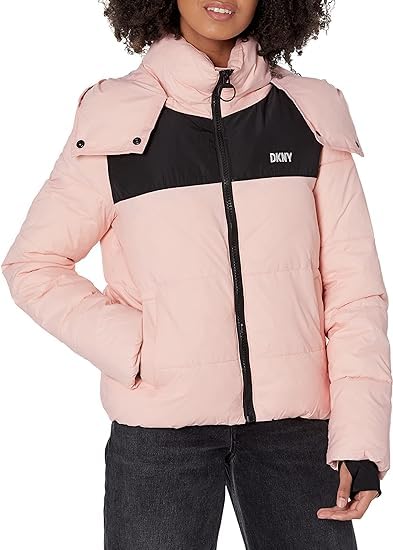 Doudoune DKNY colorblock pour vos sorties urbaines en hiver
