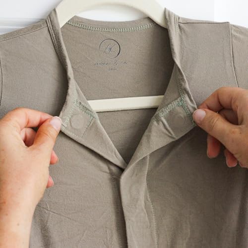 Avee & Co Footie Pajamas - Quick Magnetic Fastener Sleeper for Baby Boy and Girl (0-24 months)4