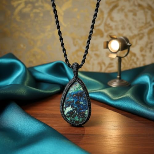 Collier en chrysocolle naturelle poire LKBEADS avec cordon cuir