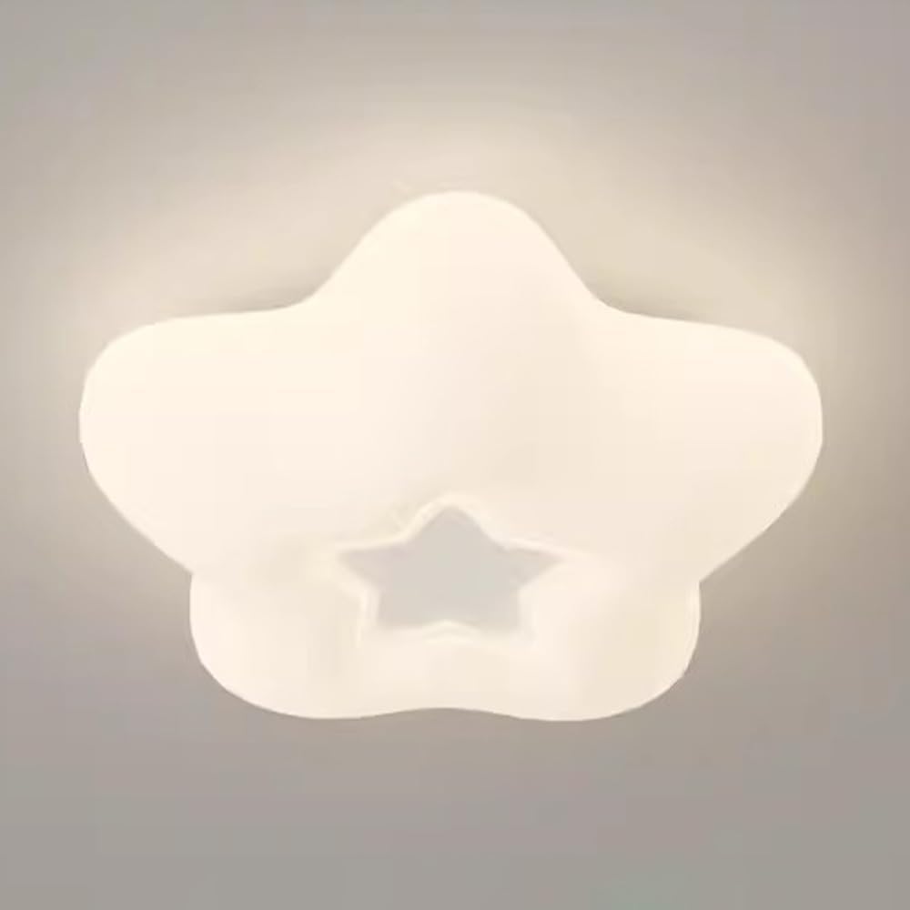 Lustre minimaliste du milieu design étoile crème pour un éclairage d'intérieur moderne