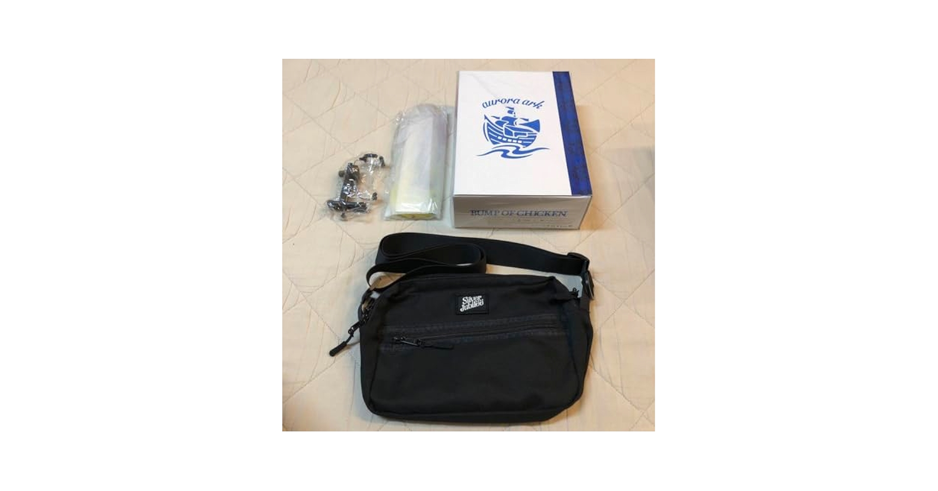 BUMP OF CHICKEN ショルダーバッグ Silver Jubilee Shoulder Bag