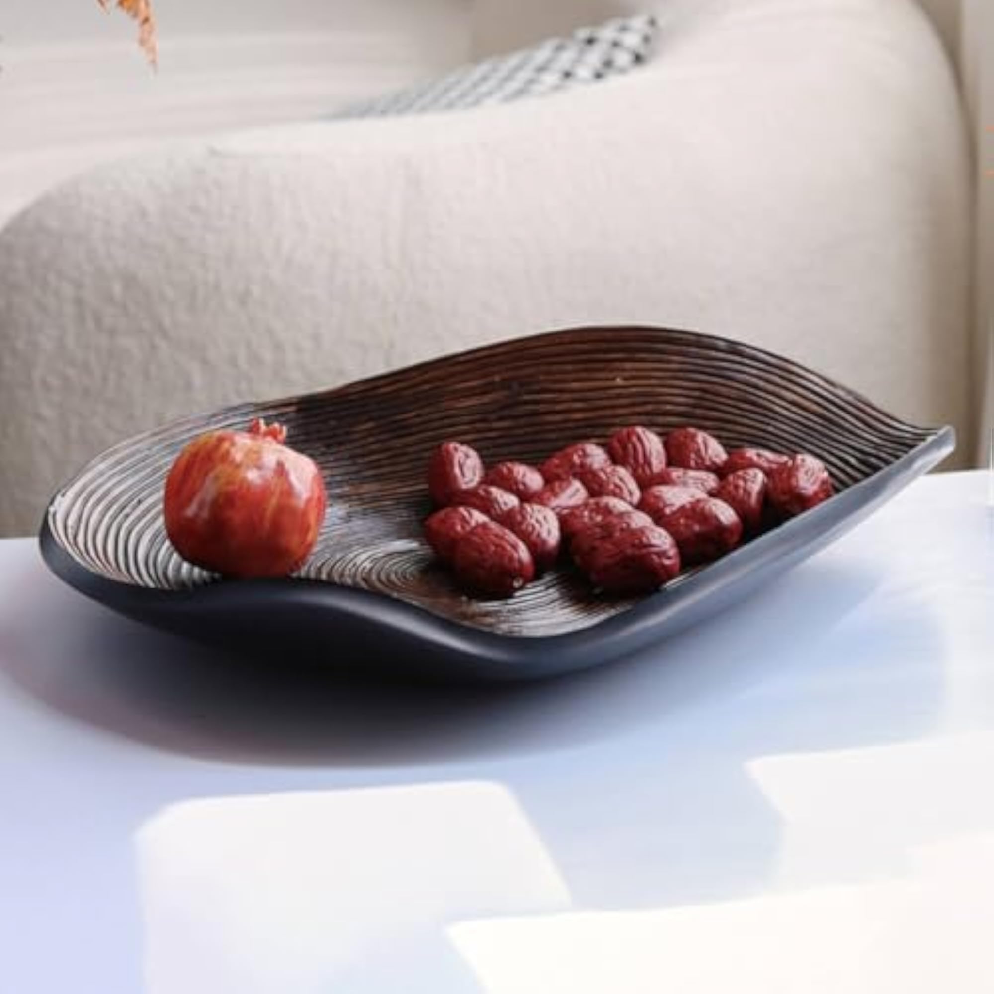 Irregular Decorative Tray, Shallow Oval Design