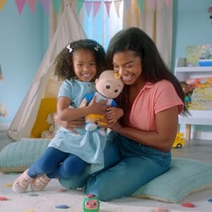 CoComelon Boo Boo JJ Deluxe Feature Plush - Includes Doctor Checkup Bag, Bandages, and Accessories to Care for JJ - 9 Total Accessories - Amazon Exclusive - immagine 7