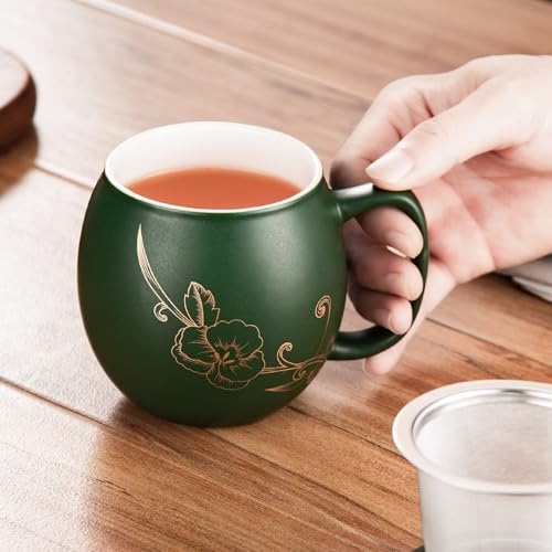 Image of Yundu 12 OZ Ceramic Mug with Lid & Tea Strainer - Matte Green Tea Cup with Golden Flower, Stainless Steel Infuser for Loose Leaf Tea