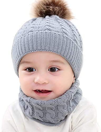 newborn hat with pom pom