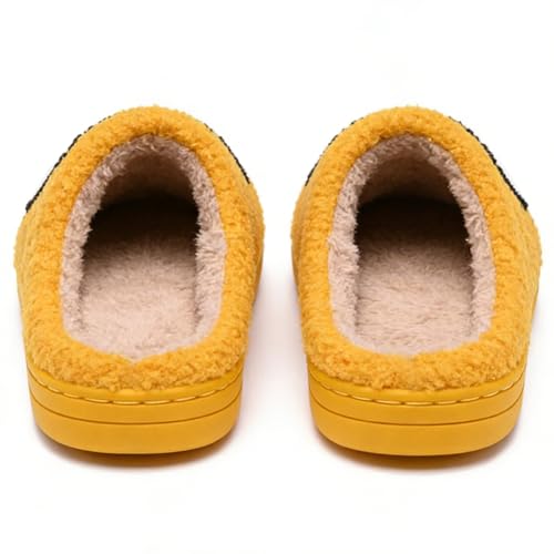 Image of Women's Men's Preppy Happy Face Slippers Comfy Warm Plush Slip-On House Slipper for Winter Indoor Soft Cushion Non-slip Fluffy Slides Slippers