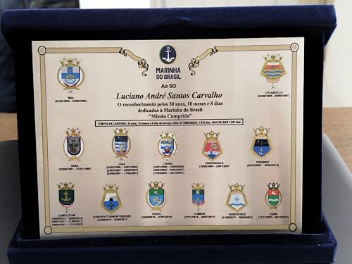 Placa de homengem em aço escovado com estojo de veludo luxo.