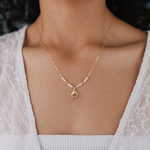 Gold Shell Necklace - Dainty Beach Necklaces for Women Shell Starfish Conch Pearl Accessory Preppy Stuff 18K Gold Plated Stainless Steel Waterproof Summer Beach Jewelry2