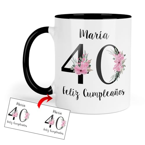 Imagen de Kembilove® Taza Personalizada Cumpleaños Mujer 330ml Regalo Original con Nombre y Edad Diseño Floral Elegante Feliz 40 Cumpleaños María Cerámica Apta Lavavajillas y Microondas
