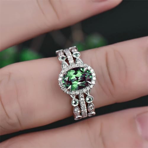 Emerald Wedding Ring Set for Women Antique Vintage Solitaire Created Green Emerald Ring Jewelry for Brides Wedding for Her4