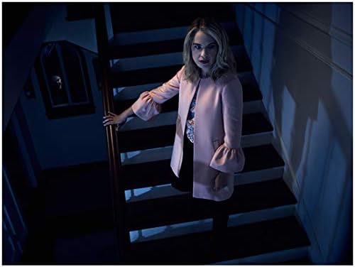 American Horror Story Cult Leslie Grossman como prado en escaleras 8 x 10 pulgadas Foto