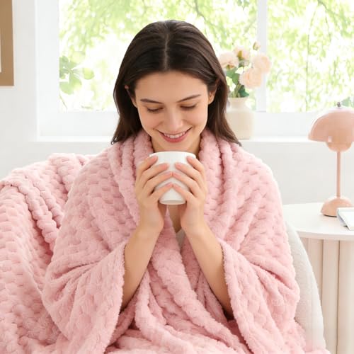 Image of BEDELITE Pink Large Throw Blanket for Couch, Cozy Gifts for Women, 50 * 70 | 3D Jacquard Decorative Fleece Blanket, Super Soft Plush Throws, Cute Birthday Gift for Women & Men, Suitable for All Seasons
