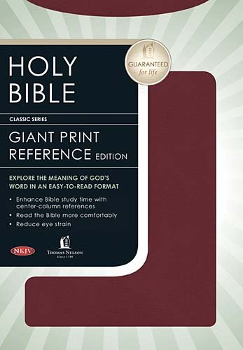 Amazon | Holy Bible: New King James Version, Giant Print Center-column ...