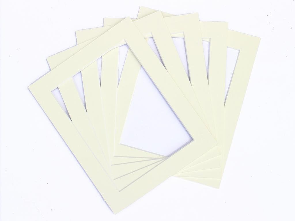 Frame Company Pack of 10 Passe-partouts 6x4 for Image Size 5x3 Cream
