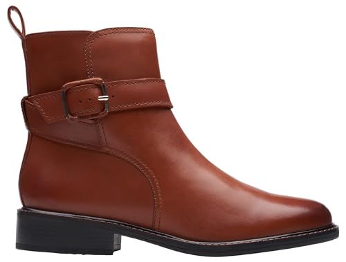 Botte tendance femme style de renouvellement chaussure montante moderne