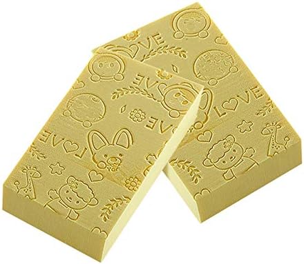 scrubber per la pelle morta sotto la doccia