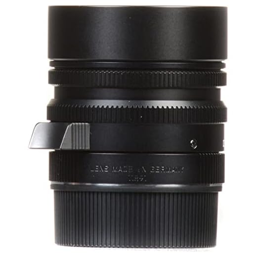 Leica 50mm f/1.4 Summilux-M Lens