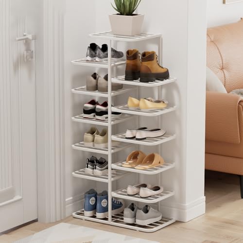 Étagère à chaussures peu encombrante pour une entrée accueillante et bien rangée