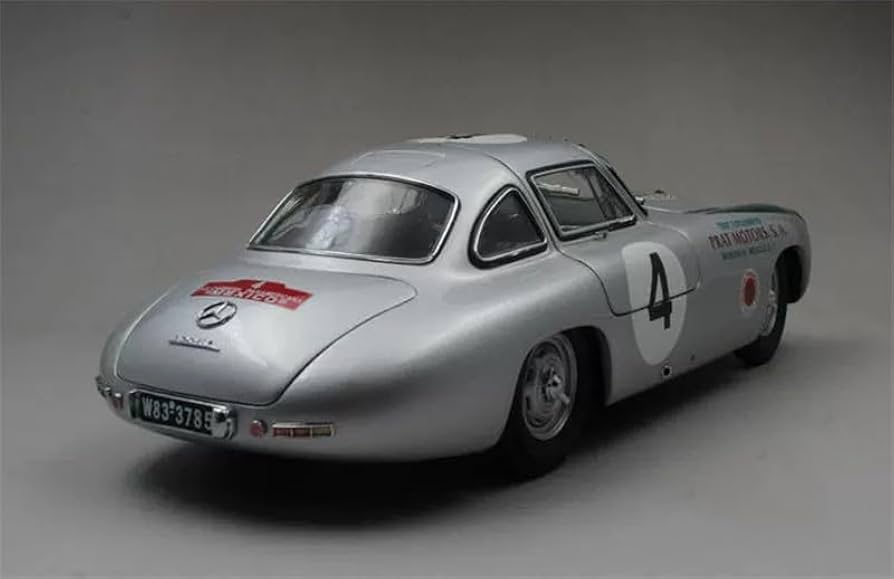 1/18 CMC メルセデス 300SL 1952 #4 カレラ パナメリカー 1/18 CMC メルセデス 300SL 1952 #4 カレラ パナメリカー 1/18