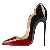 Talons aiguilles classiques : Des talons légers et robustes avec leur design slingback moderne, ces escarpins à talons hauts sont toujours classiques.