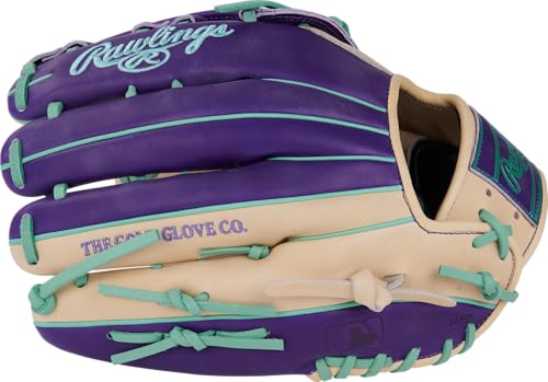 Rawlings Heart of The Hide Outfield Glove in Use
