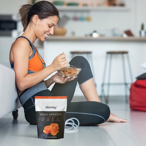 Biomey Big Size Dried Turkish Apricots 2 LB - No Added Sugar - Vegan - Non-GMO - Superfood, Healthy Snack - Great Source of Potassium & Fiber - Gluten Free, Kosher and Vegan