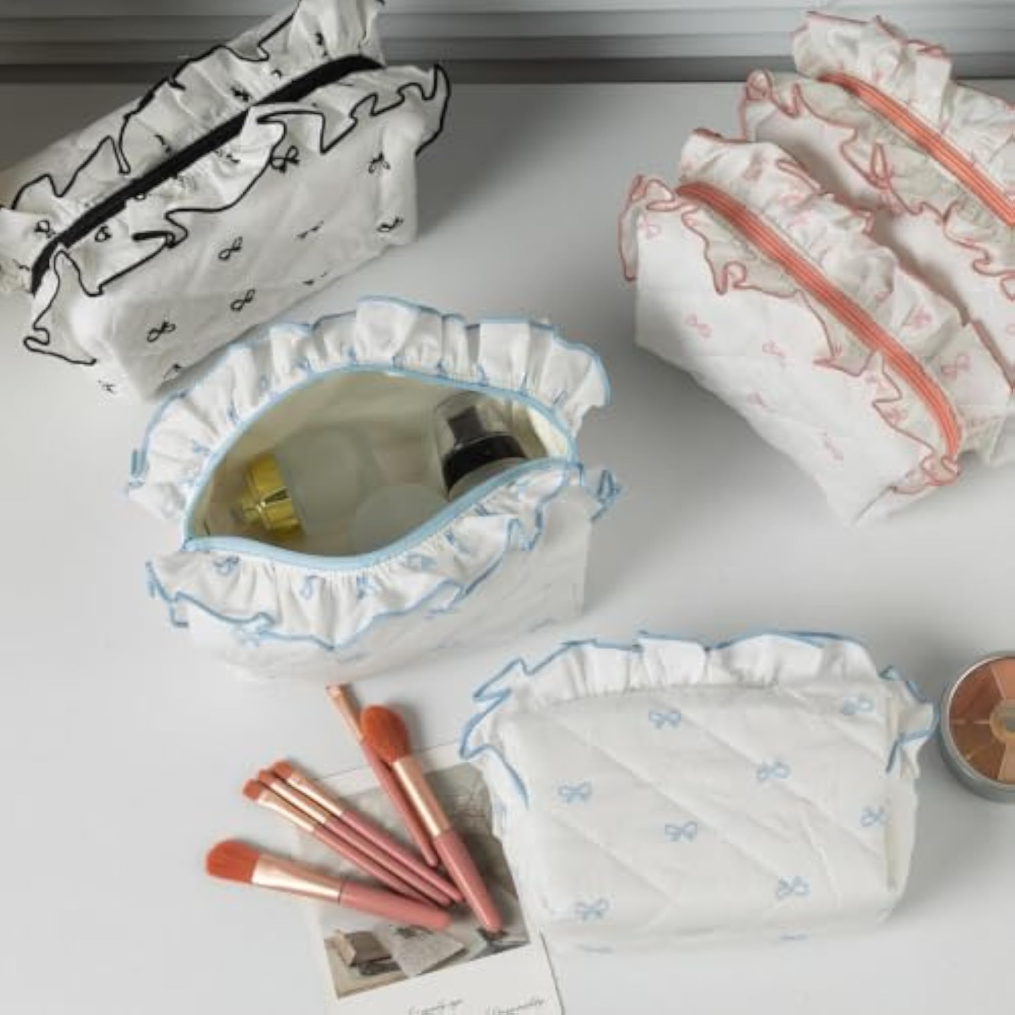 Cute Quilted Korean Puffy Cosmetic Makeup Pouch for Women