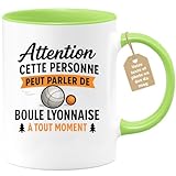 Cherchez-vous un cadeau unique pour quelqu'un qui adore parler de boule lyonnaise ? Ce mug est un choix parfait pour un anniversaire, Noël ou toute autre occasion spéciale. Livraison sécurisée pour garantir qu'il arrive en parfait état.