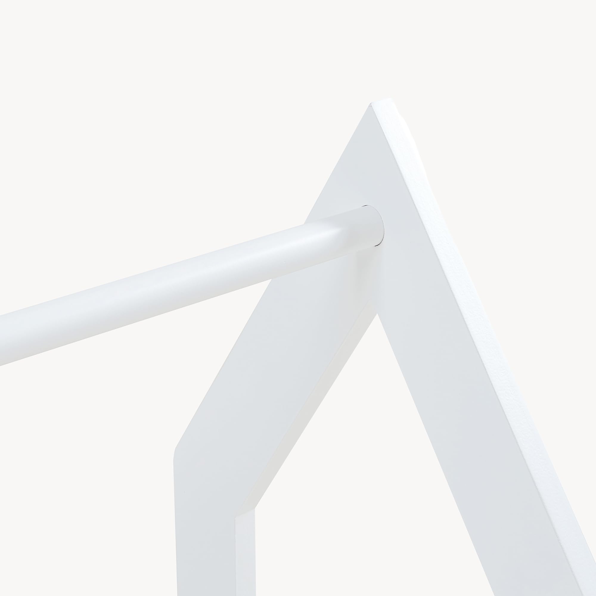 [en.casa] Stand Appendiabiti a Forma di Casetta Organizzatore Guardaroba per Cameretta con Barra e Piano di Appoggio Porta Abiti a Misura di Bimbi 78x75x35 cm Bianco