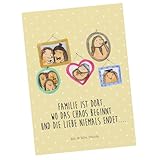 100% LIEBEVOLL - Die Mr und Mrs Panda Postkarten haben das Standard Postkarten Maß und sind auf der Rückseite blanko, damit du viel freien Platz für deine kreativen Texte und Zeichnungen hast. Alle Karten werden mit sehr hochwertigen Tinten gedruckt und sind 40 Jahre UV-Lichtbeständig. Sie sind perfekt geeignet zum Geburtstag, zur Hochzeit, zur Taufe oder auch zu jedem anderen Anlass. Und können deine Wände ein wenig bunter und lebensfroher