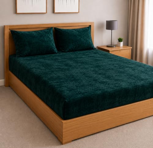 Image of Warm Flannel (Flano) King Size Winter Fitted Bedsheet | All Side Elastic Premium Winter Soft Velvet Furnishing Bed Sheet with 2 Big Pillow Cover Size - 72 x 78 X 8 Inches Solid Green