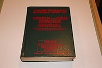 Chilton's Professional Truck and Van Repair Manual, 1982-1988 0801978327 Book Cover