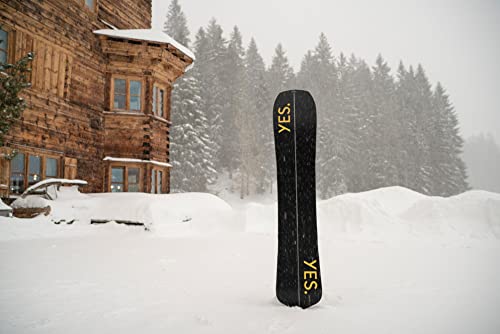 Yes. Snowboards Optisplitstic Splitboard, Directional, Camber, 165Cm #TOP2