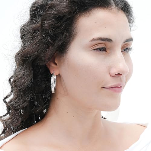 Hoops & Loops Sterling Silver Half Round Design Diamond-Cut Hoop Earrings3