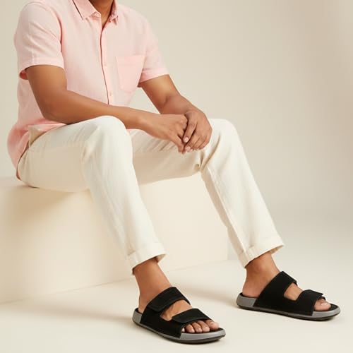 Image of WALKAROO Men's Slip-On Comfort Sandals - WGP53032 Black