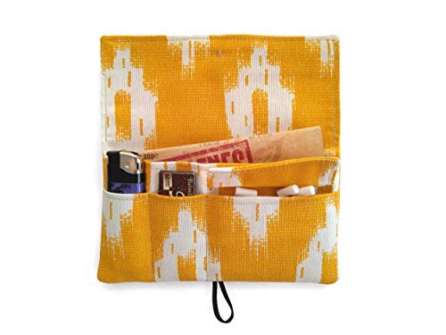 Pitillera tabaco de liar color amarillo, tabaquera tela Lenguas Mallorquinas Cover