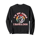 ¿Tu perro se desprende demasiado? ¿Encontras todo el pelo del perro debajo de tu sofá? Entonces I'm Not Single, I Have A Dog Apparel es la elección perfecta para ti y tus amigos peludos. Funciona para los amantes de los perros y los fanáticos caninos.