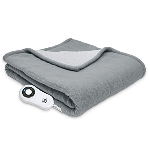 7 Best Electric Blankets For The Elderly (2021 Review)