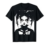 Verleihen Sie Ihrem Zuhause einen Hauch von dunkler Kunst Okkultes und Post Punk mit dieser atemberaubenden Gothic-Batcave Girl-Illustration von Jimbeels.