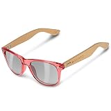 ATEMPORALES: El estilo vintage de las gafas de madera es apropiado para el día a día, para practicar deportes al aire libre o para los viajes a la playa.