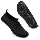 Suela transparente de nuevo diseño: siempre nos centramos en zapatos de agua elegantes duraderos. Basado en la ergonomía, la suela de nuevo diseño es duradera y antideslizante, protege tus pies de obedectos afilados de manera eficaz cuando estás en el agua y la tierra.